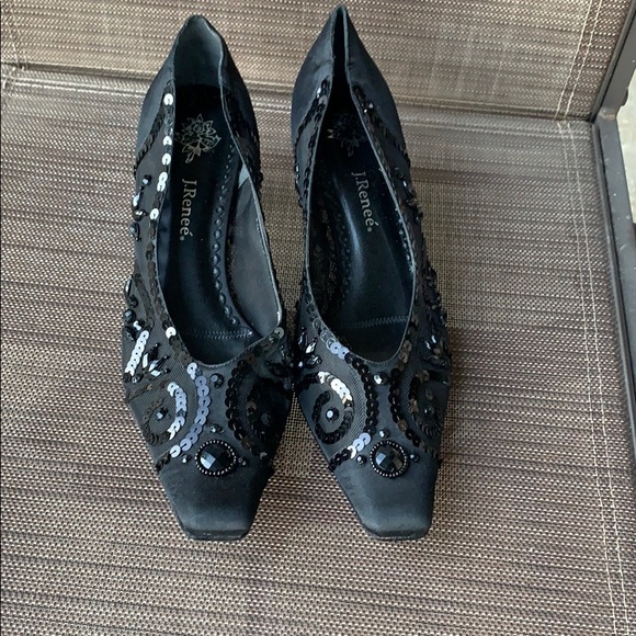 shoes - Picture 1 of 7